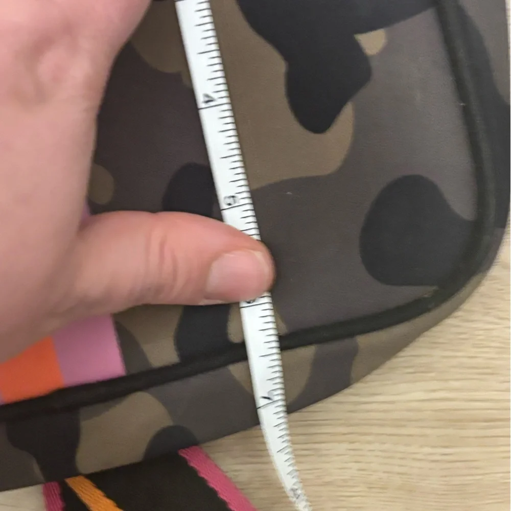Camo Neoprene Crossbody Bag with Pink and Orange Strap - Picture 7 of 7